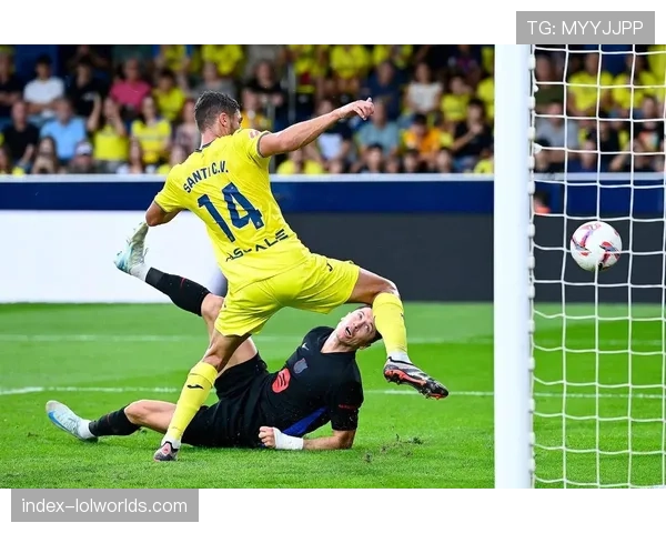 西甲联盟发布3月技术报告:联赛平均传中成功率较上月下降1.7个百分点