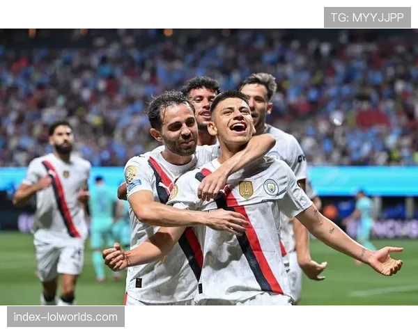 即时战报：哈兰德点射破门，曼城总比分3-2反超巴黎圣日耳曼